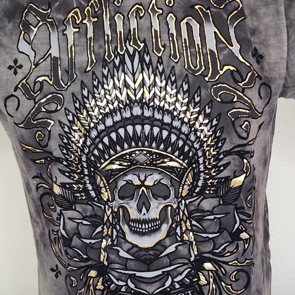 Affliction T-shirt. - Picture 2 of 10